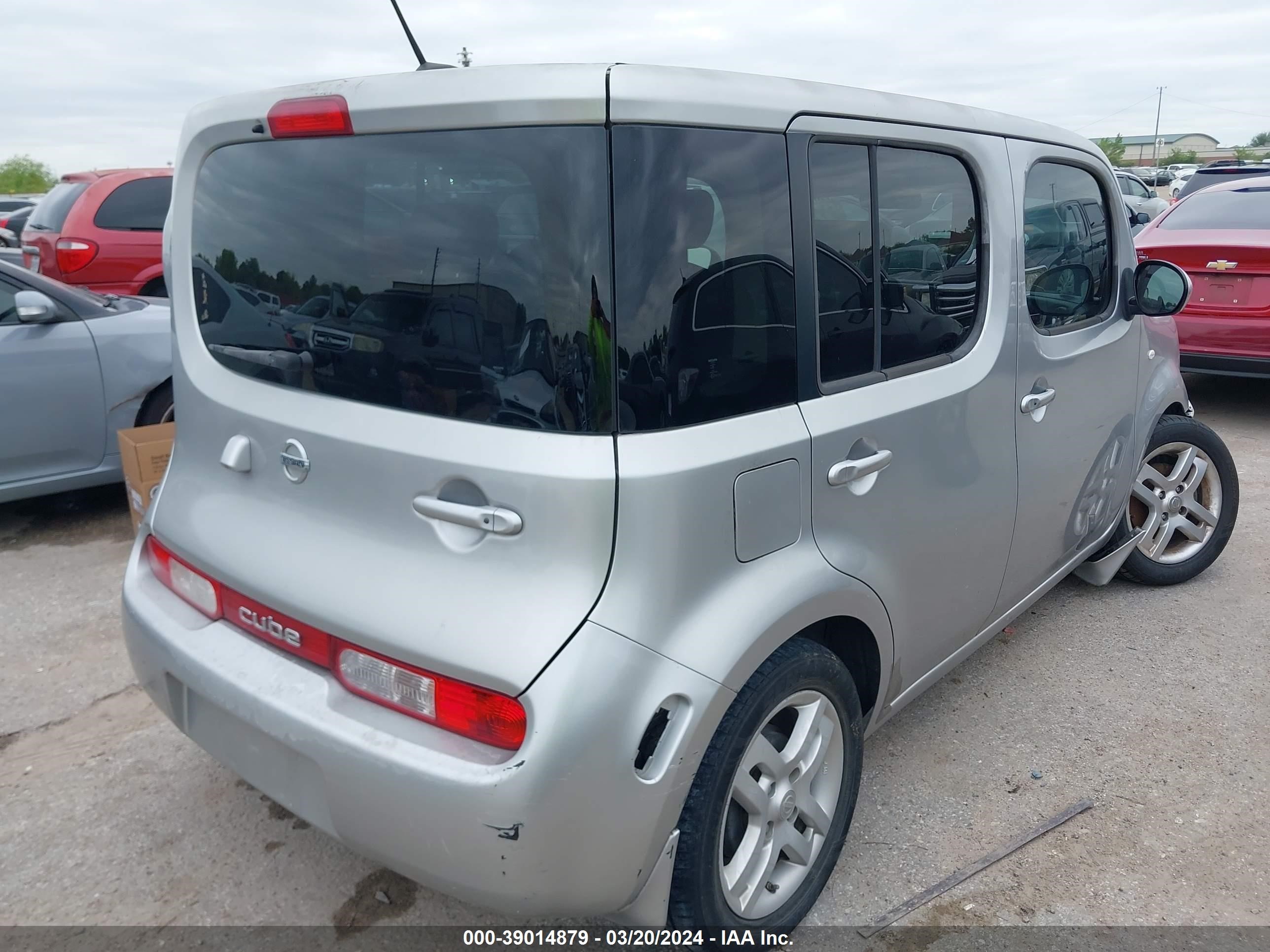 Photo 3 VIN: JN8AZ2KR6AT154413 - NISSAN CUBE 