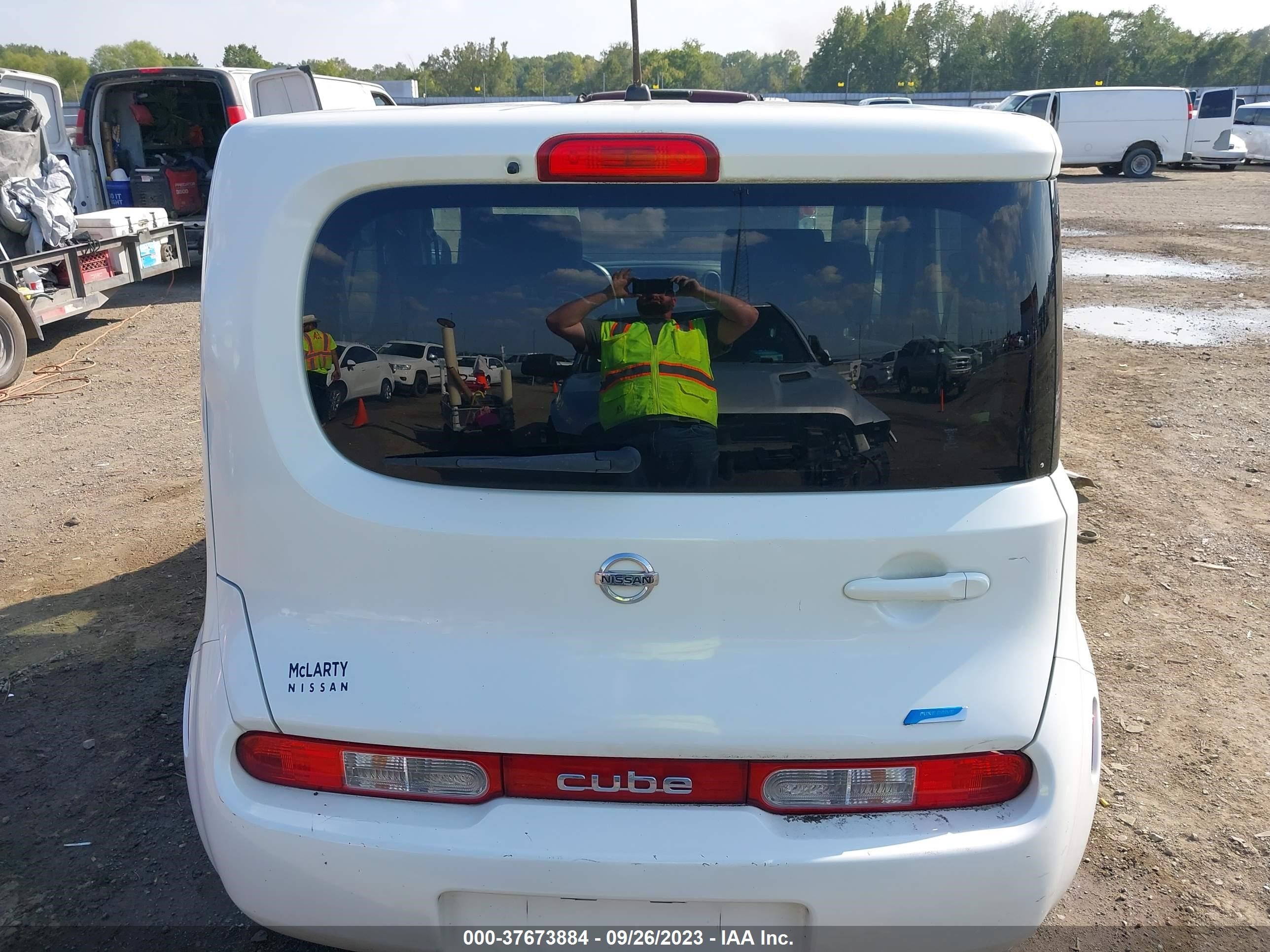 Photo 16 VIN: JN8AZ2KR6ET353354 - NISSAN CUBE 