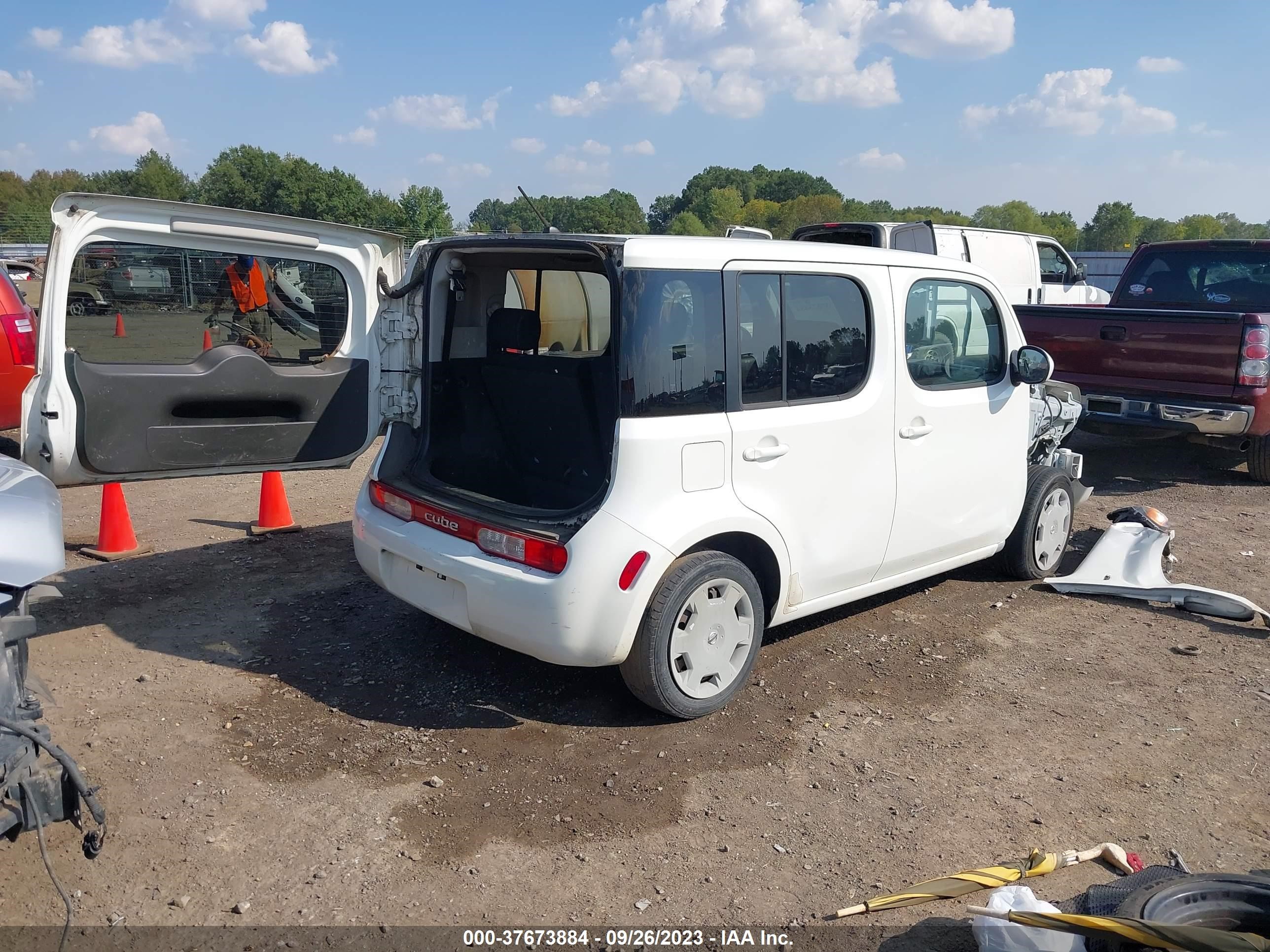 Photo 3 VIN: JN8AZ2KR6ET353354 - NISSAN CUBE 