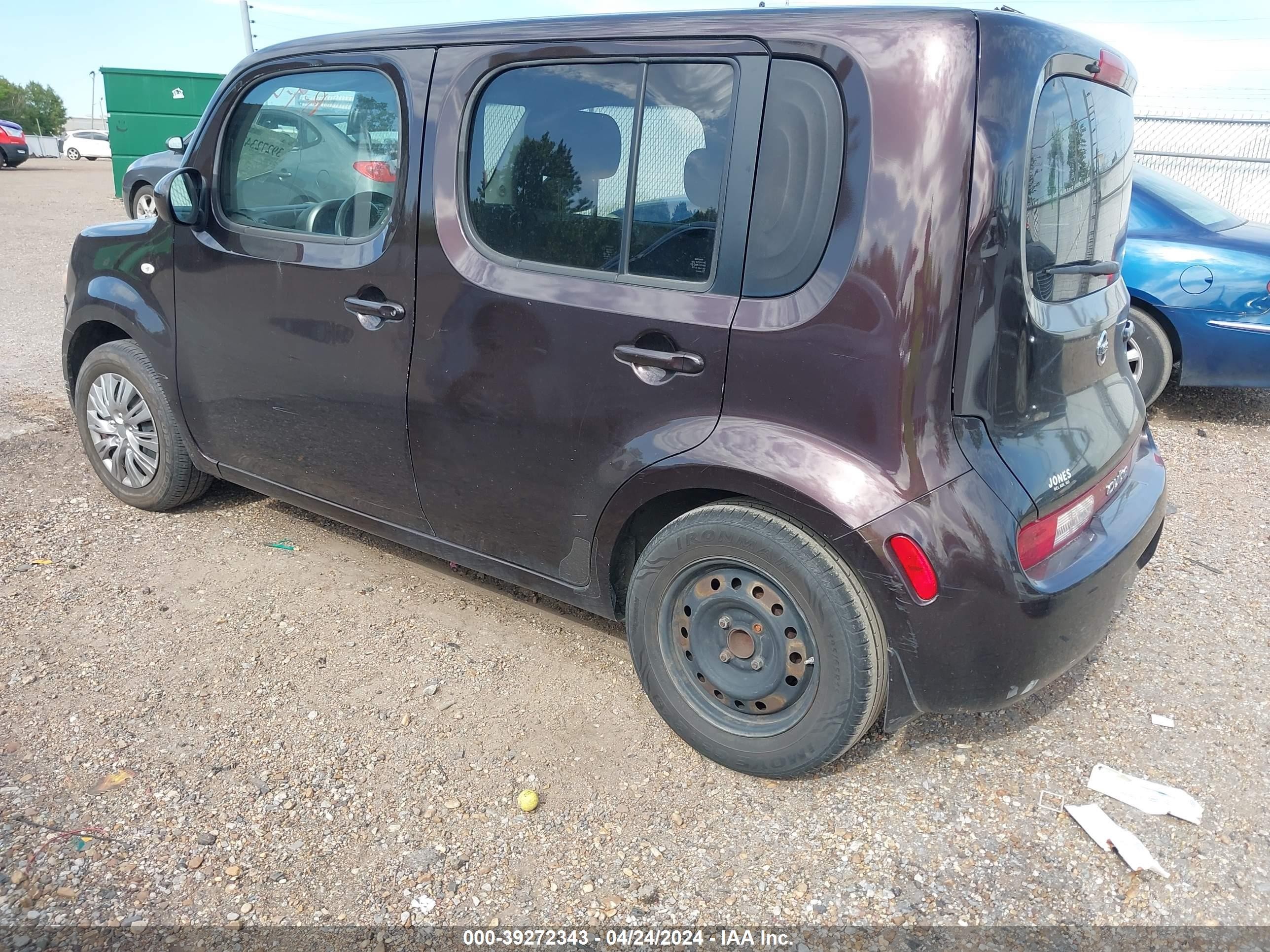 Photo 2 VIN: JN8AZ2KR8AT167678 - NISSAN CUBE 