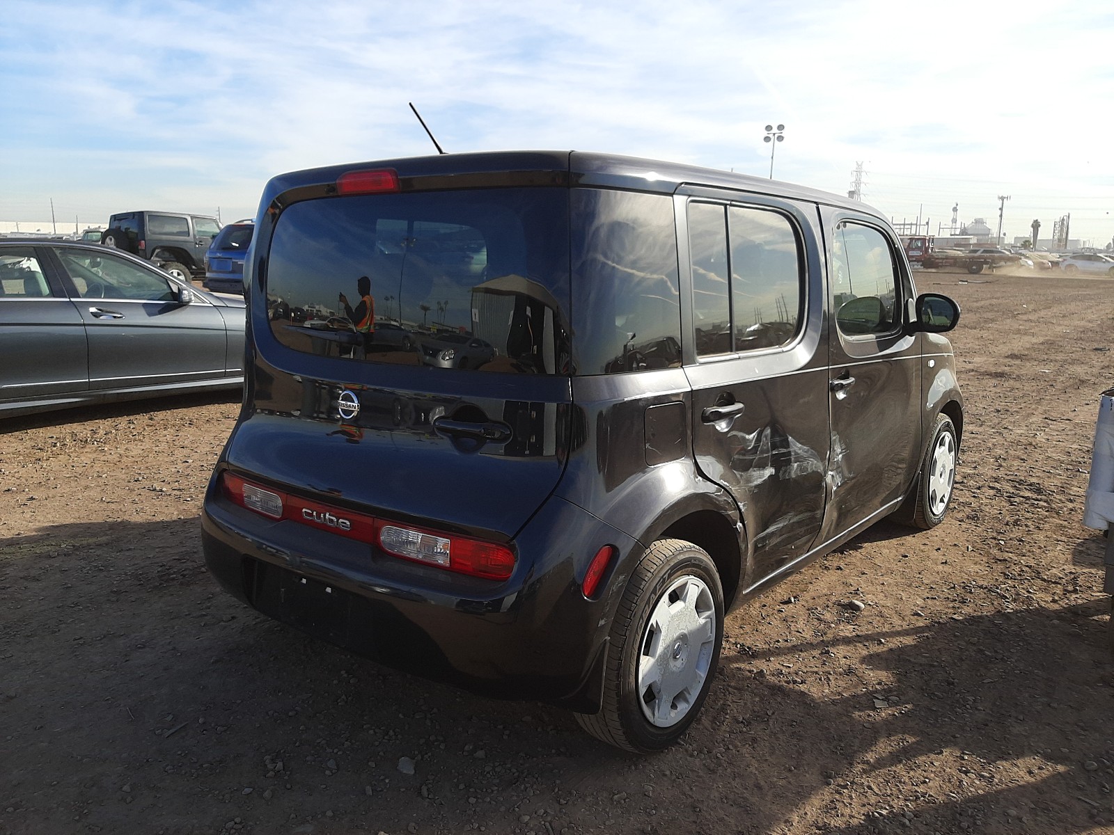 Photo 3 VIN: JN8AZ2KR9CT253925 - NISSAN CUBE BASE 