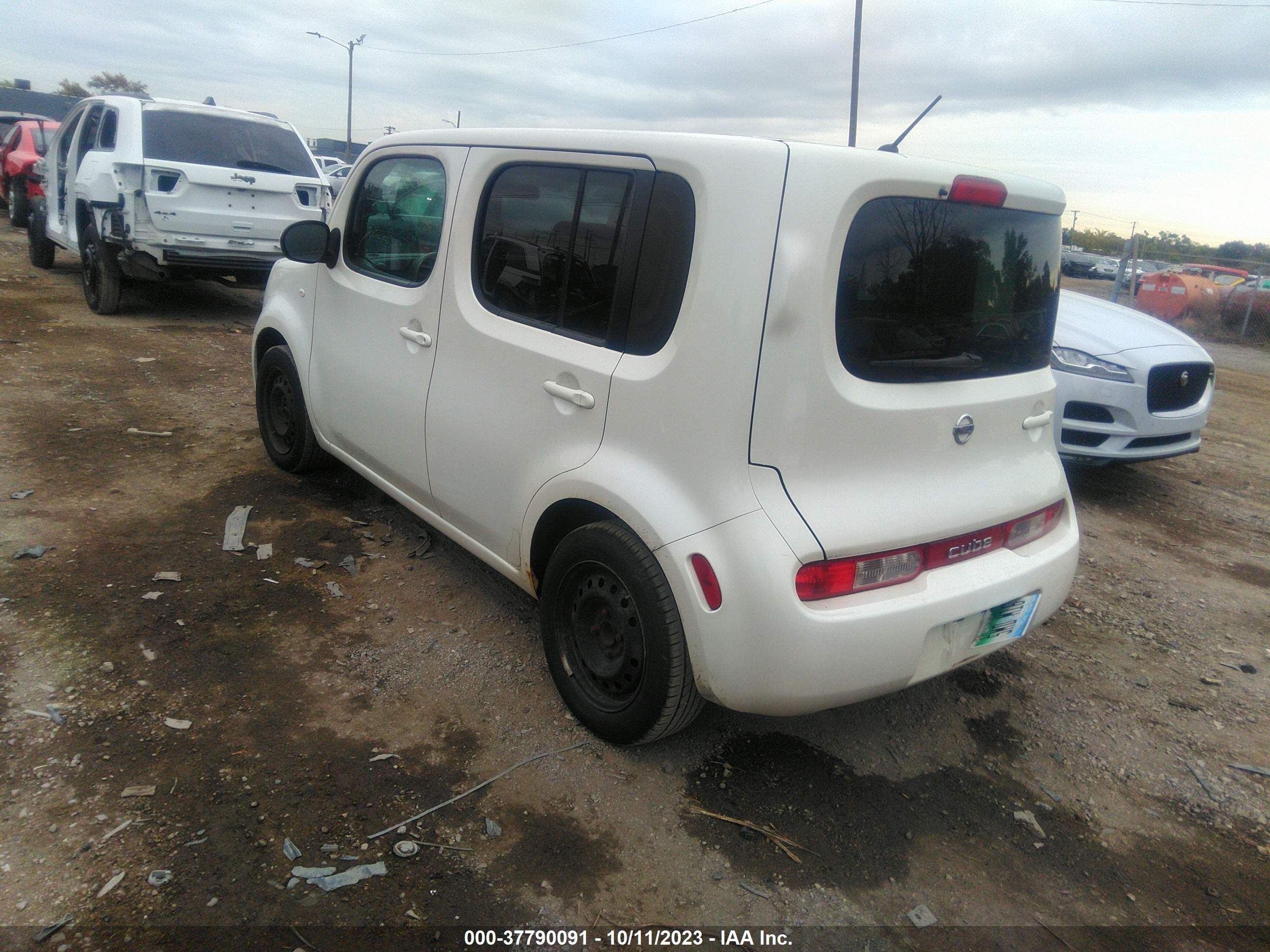 Photo 2 VIN: JN8AZ2KR9CT254508 - NISSAN CUBE 