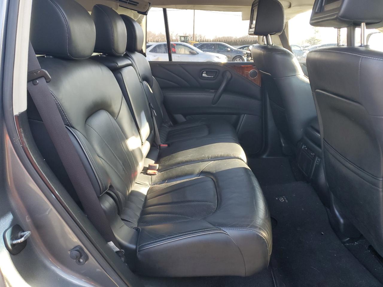 Photo 10 VIN: JN8AZ2NC3F9372093 - INFINITI QX80 