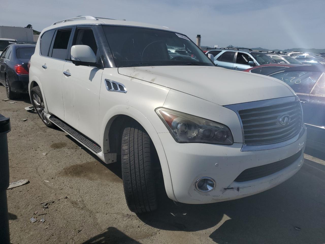 Photo 3 VIN: JN8AZ2NC4D9330464 - INFINITI QX56 