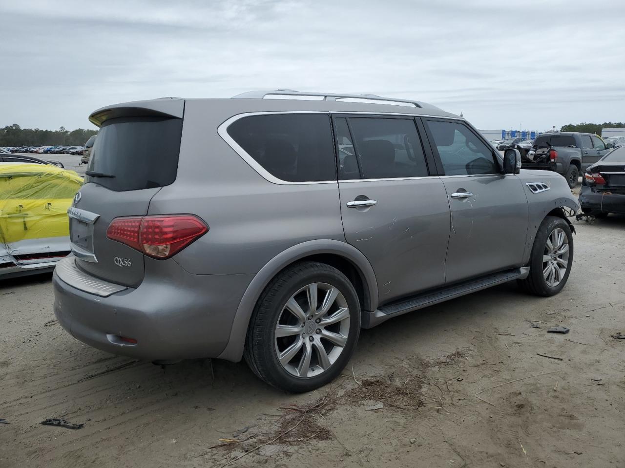 Photo 2 VIN: JN8AZ2NC8C9317005 - INFINITI QX56 