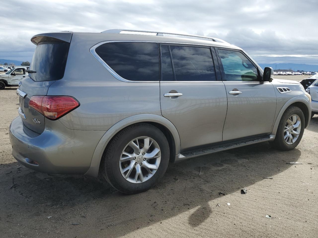 Photo 2 VIN: JN8AZ2ND4B9700351 - INFINITI QX56 