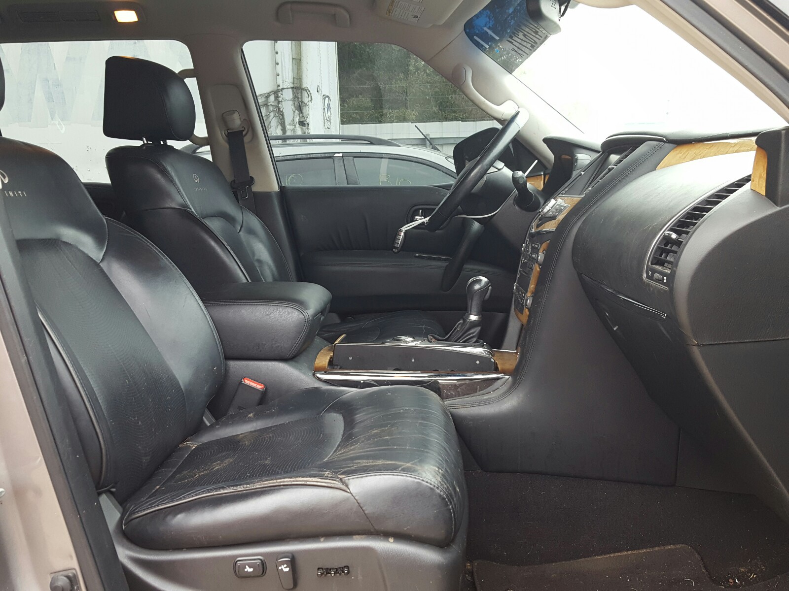 Photo 4 VIN: JN8AZ2ND4B9701726 - INFINITI QX56 