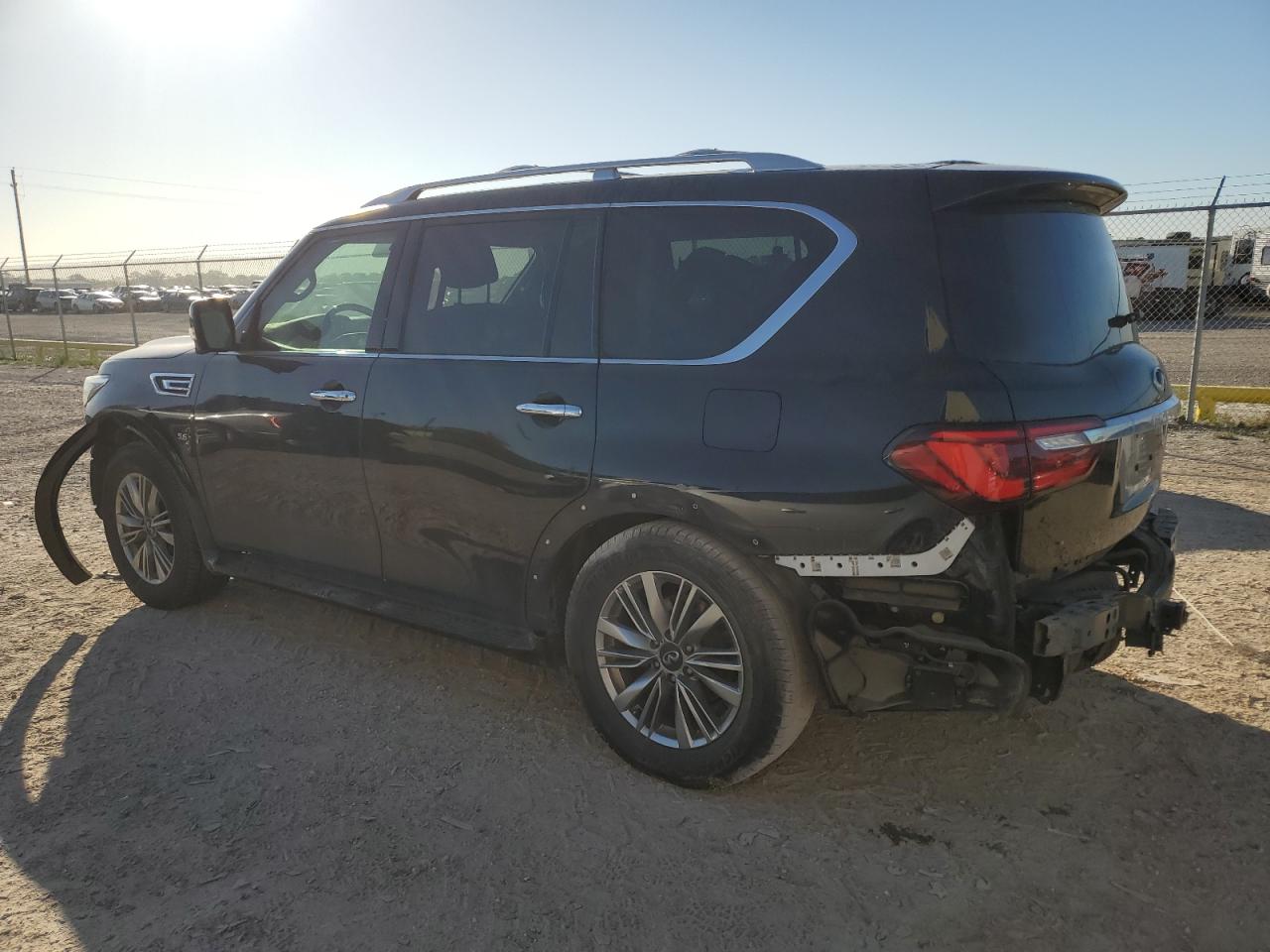 Photo 1 VIN: JN8AZ2ND9J9840166 - INFINITI QX80 