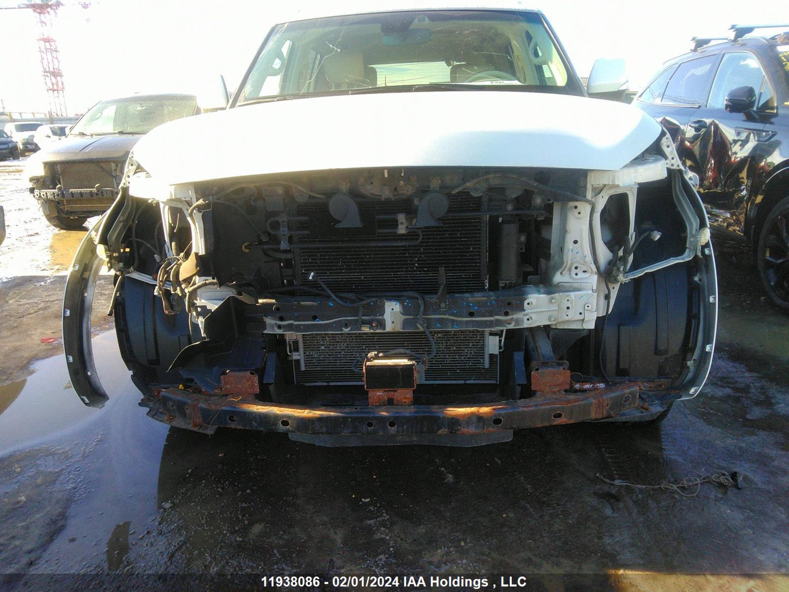 Photo 5 VIN: JN8AZ2NE0B9004840 - INFINITI QX56 