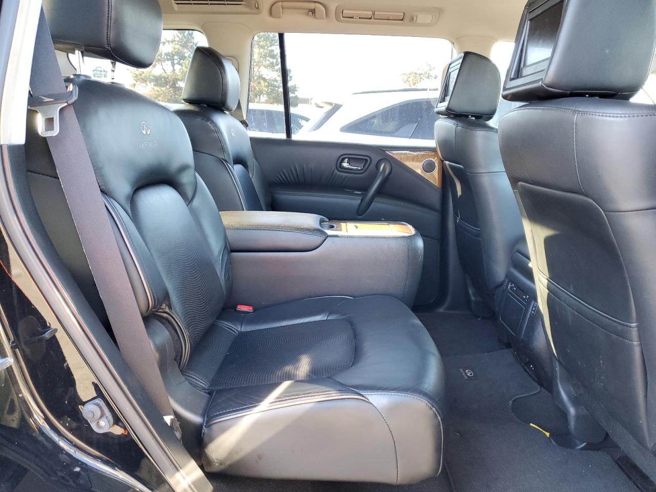 Photo 9 VIN: JN8AZ2NE0E9064704 - INFINITI QX80 