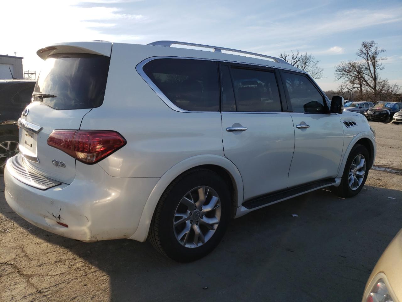 Photo 2 VIN: JN8AZ2NE3B9002032 - INFINITI QX56 