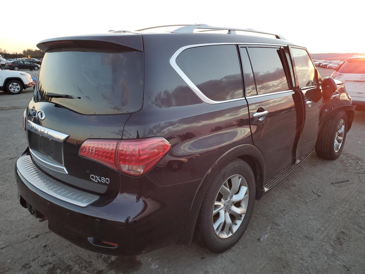 Photo 2 VIN: JN8AZ2NE3E9068830 - INFINITI QX80 