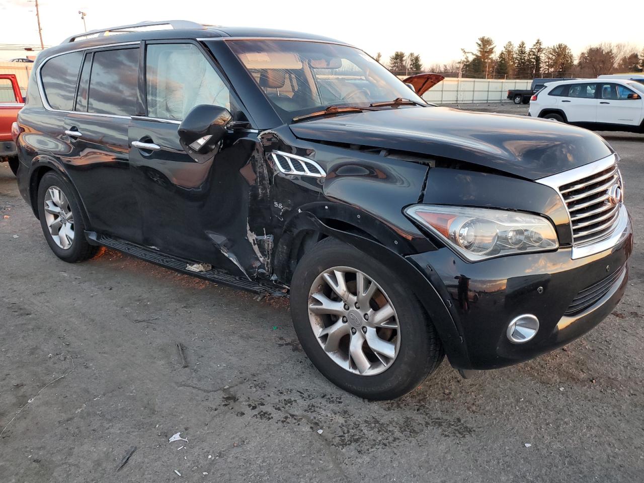 Photo 3 VIN: JN8AZ2NE3E9068830 - INFINITI QX80 