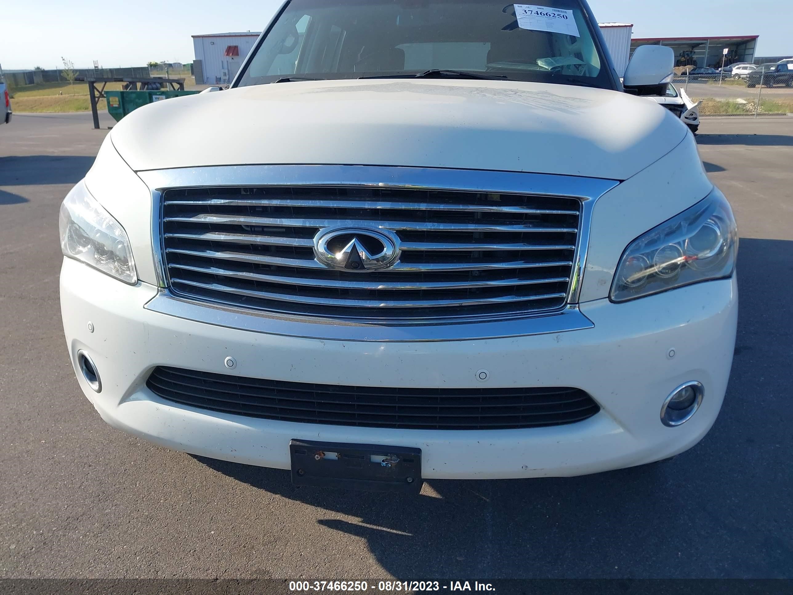 Photo 11 VIN: JN8AZ2NE5E9067971 - INFINITI QX80 