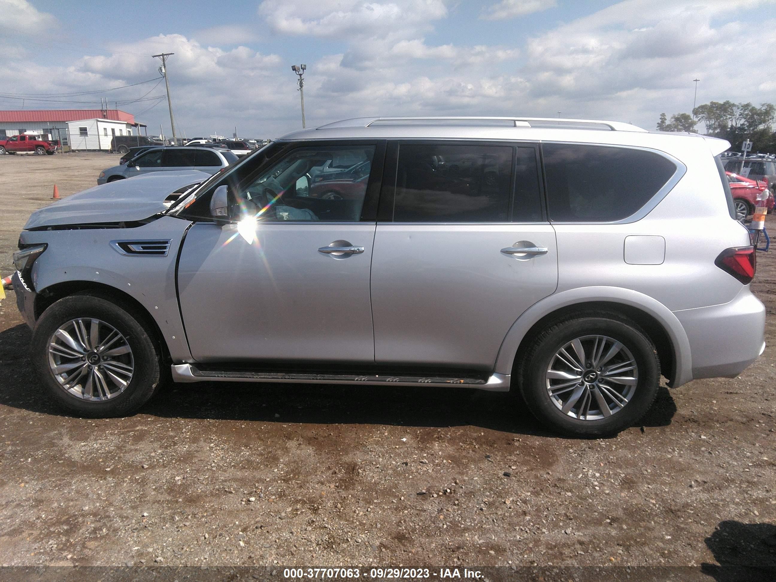 Photo 13 VIN: JN8AZ2NE6K9228050 - INFINITI QX80 