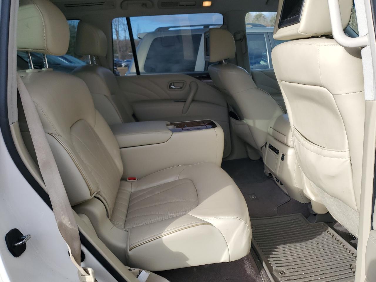 Photo 9 VIN: JN8AZ2NE7H9152492 - INFINITI QX80 