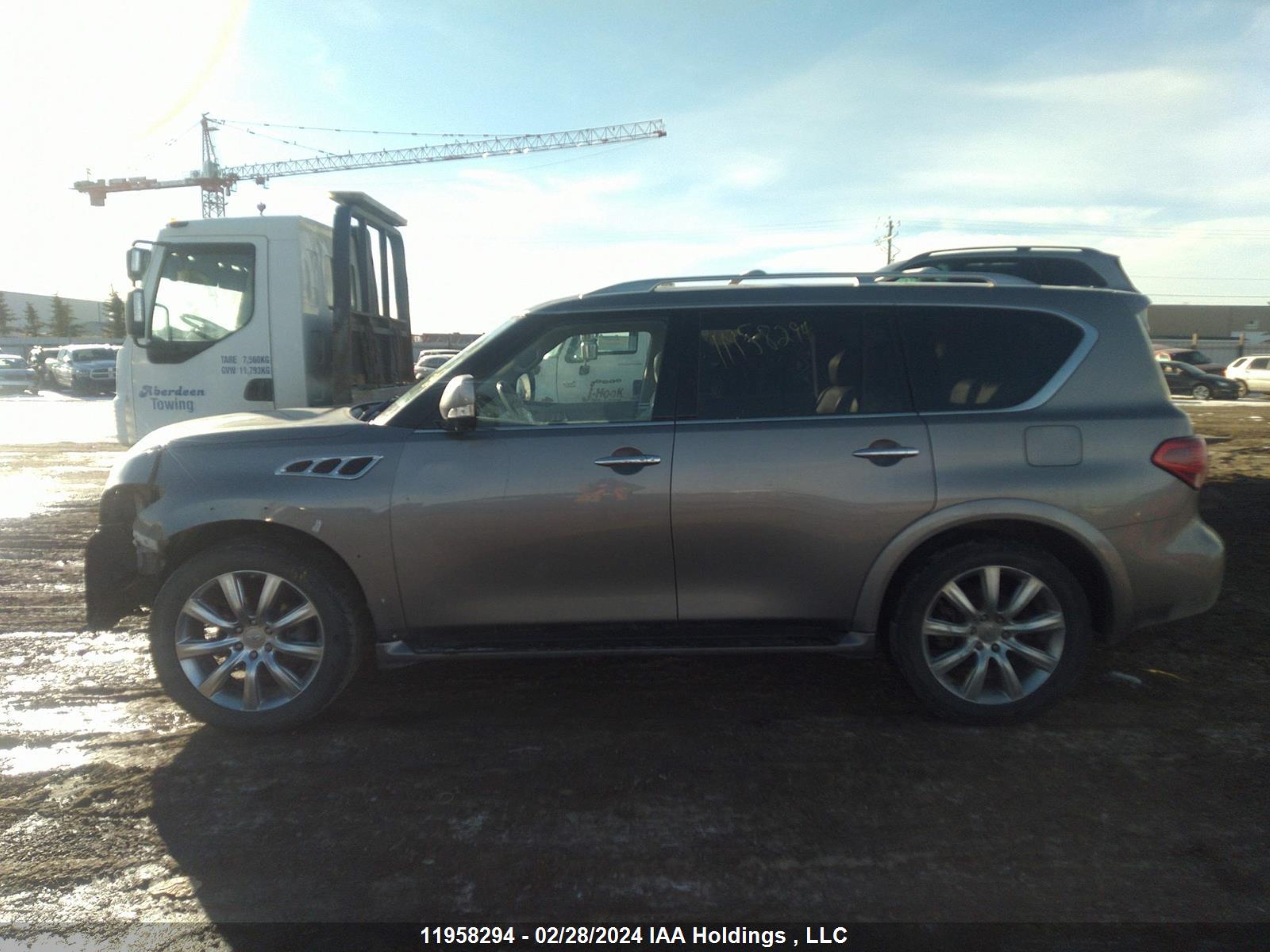 Photo 14 VIN: JN8AZ2NE9E9066693 - INFINITI QX80 