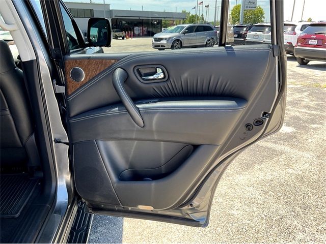 Photo 2 VIN: JN8AZ2NE9H9152462 - INFINITI QX80 