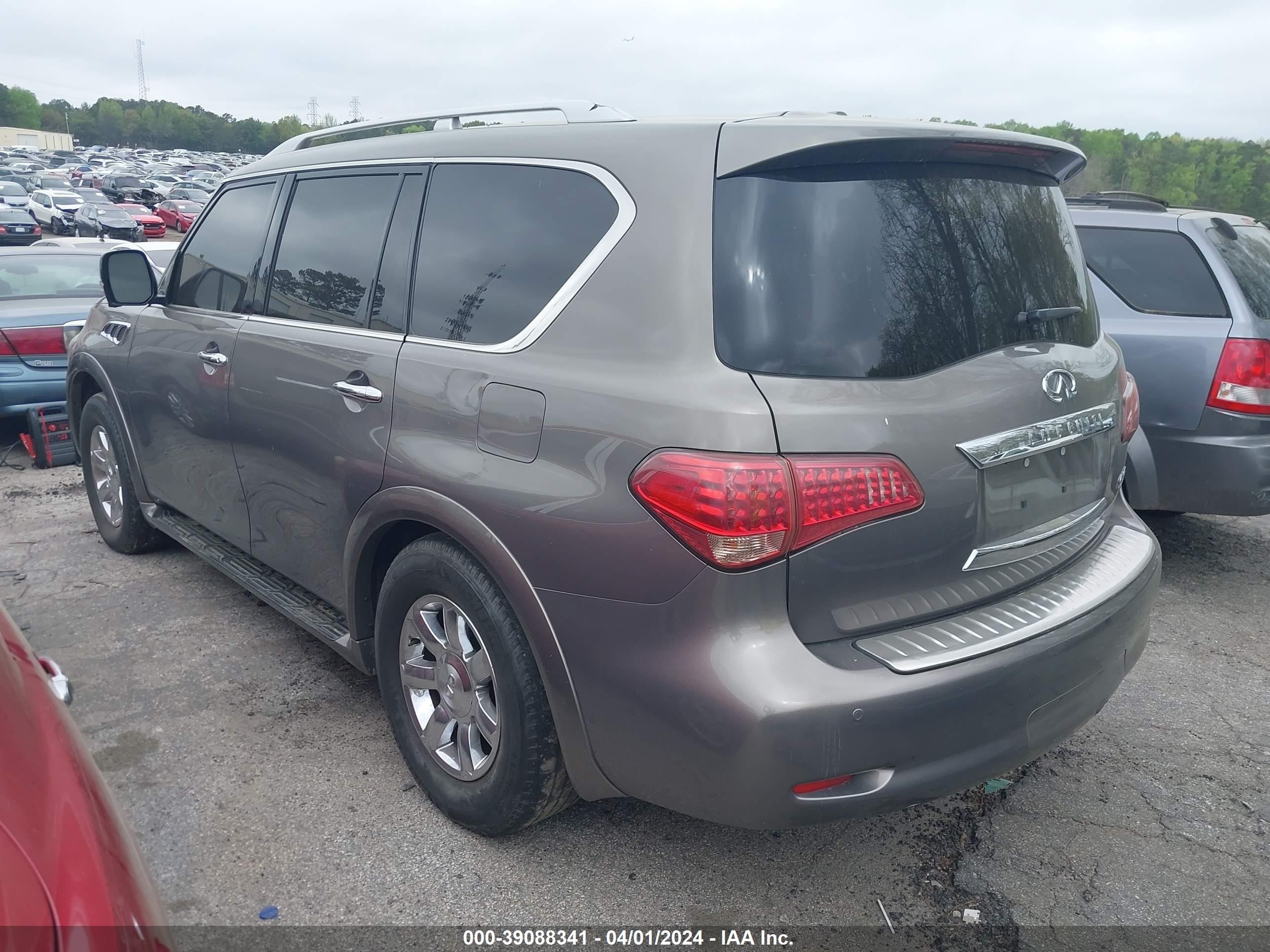 Photo 2 VIN: JN8AZ2NF5D9530537 - INFINITI QX56 