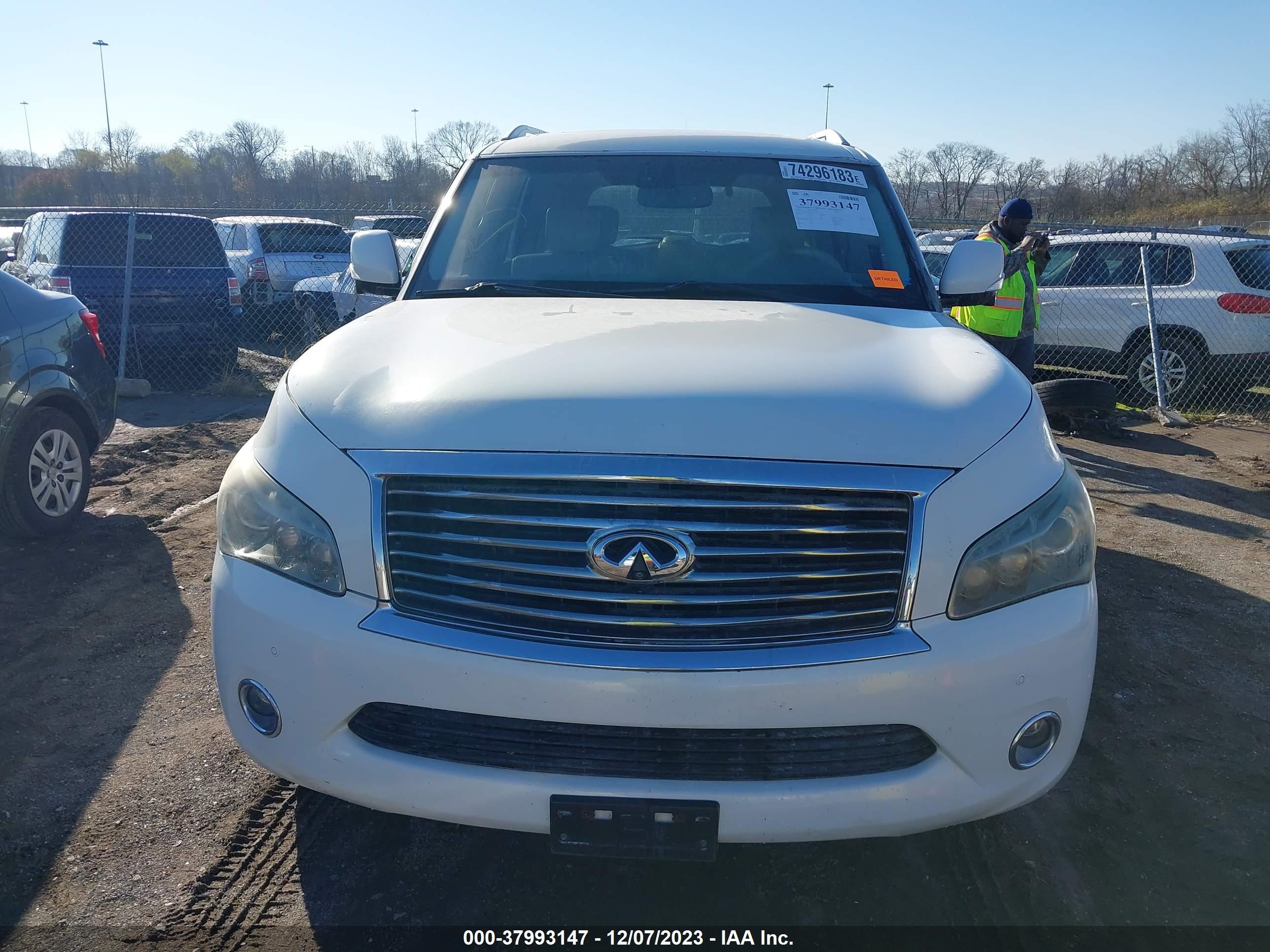 Photo 11 VIN: JN8AZ2NF8B9501658 - INFINITI QX56 