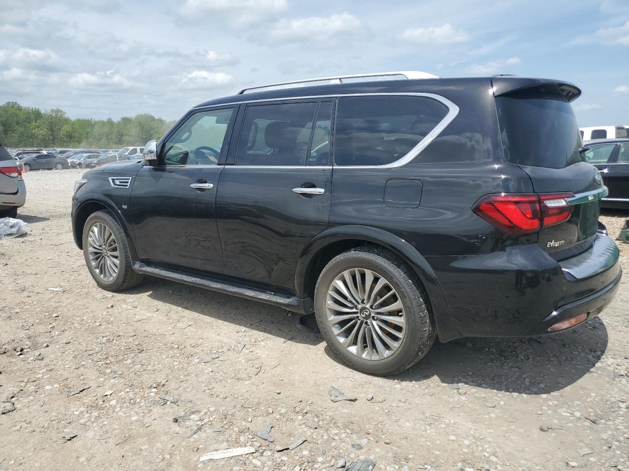 Photo 1 VIN: JN8AZ2NF9J9660137 - INFINITI QX80 