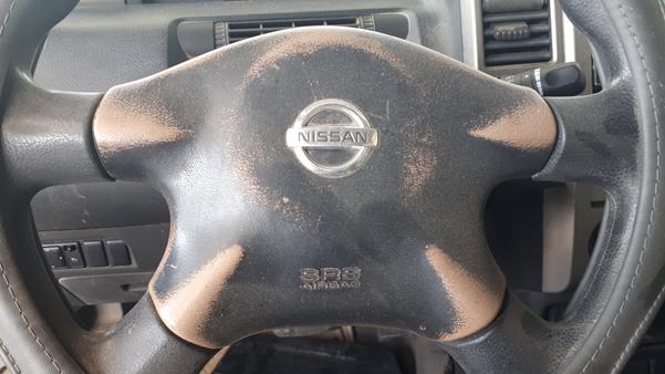 Photo 13 VIN: JN8BT05Y49W202322 - NISSAN X 