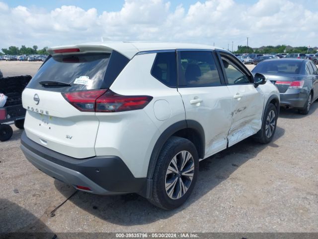 Photo 3 VIN: JN8BT3BA4PW432335 - NISSAN ROGUE 