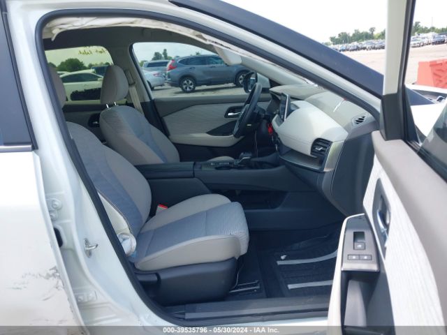 Photo 4 VIN: JN8BT3BA4PW432335 - NISSAN ROGUE 