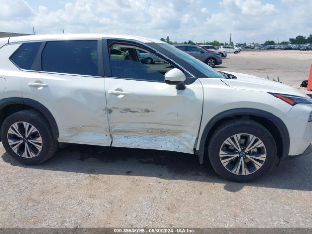 Photo 5 VIN: JN8BT3BA4PW432335 - NISSAN ROGUE 