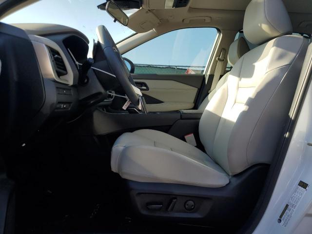 Photo 6 VIN: JN8BT3BA7RW353020 - NISSAN ROGUE SV 