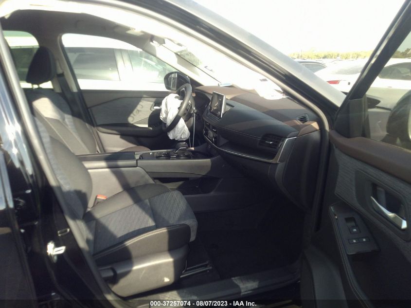 Photo 4 VIN: JN8BT3BA9PW414221 - NISSAN ROGUE 