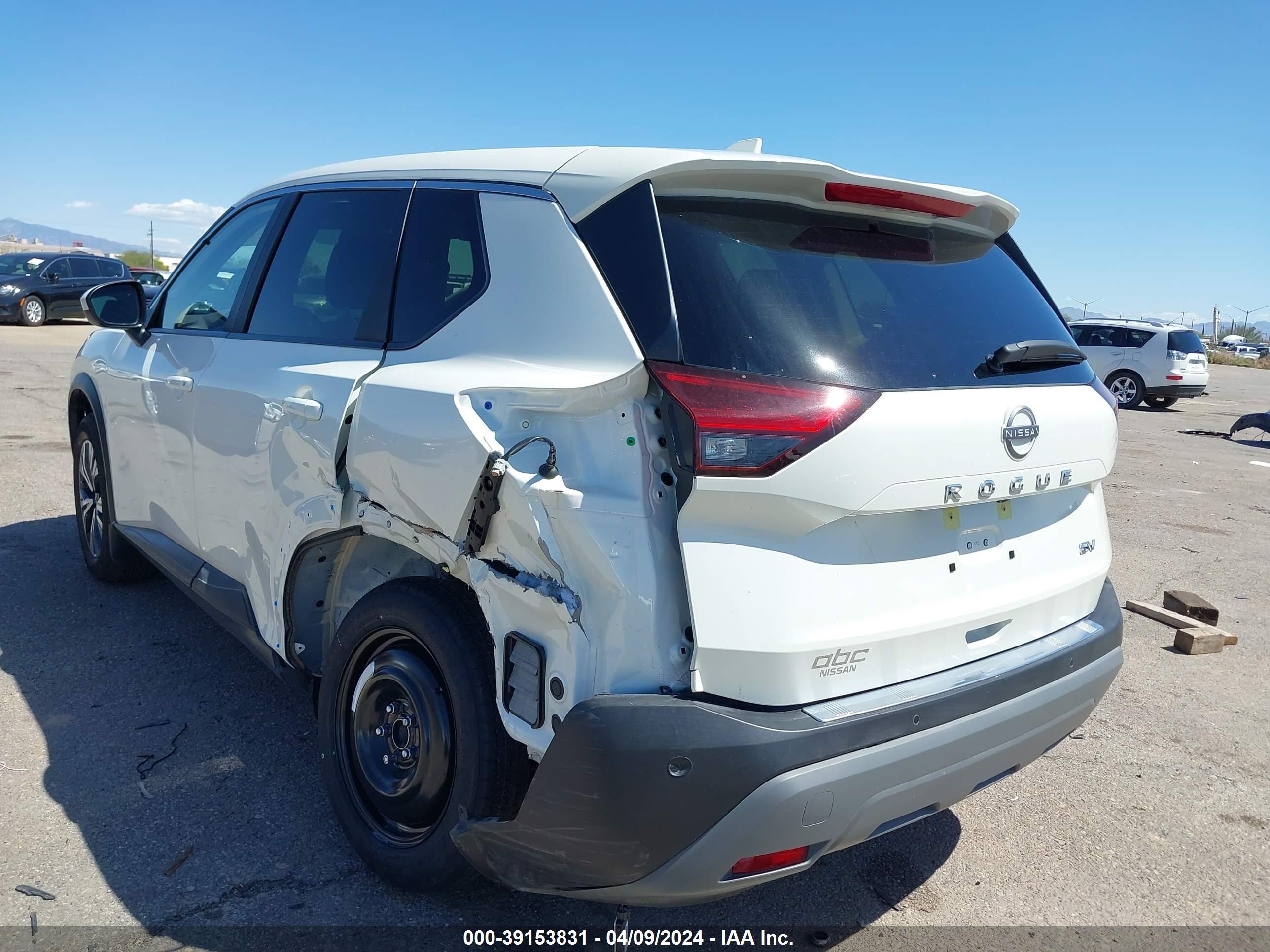 Photo 5 VIN: JN8BT3BA9PW431424 - NISSAN ROGUE 