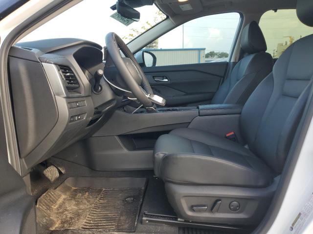 Photo 6 VIN: JN8BT3BAXRW352640 - NISSAN ROGUE SV 