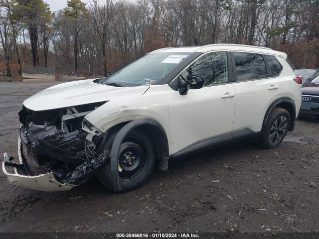 Photo 1 VIN: JN8BT3BB0NW338684 - NISSAN ROGUE 