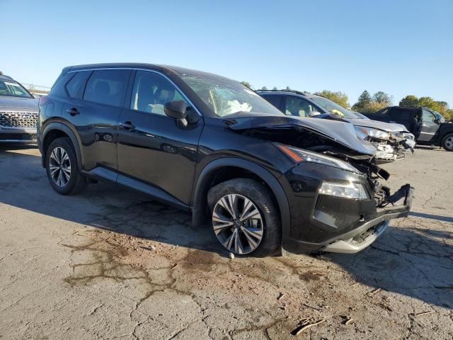 Photo 3 VIN: JN8BT3BB0PW359781 - NISSAN ROGUE SV 