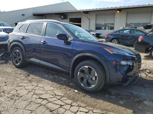 Photo 3 VIN: JN8BT3BB0RW443926 - NISSAN ROGUE SV 