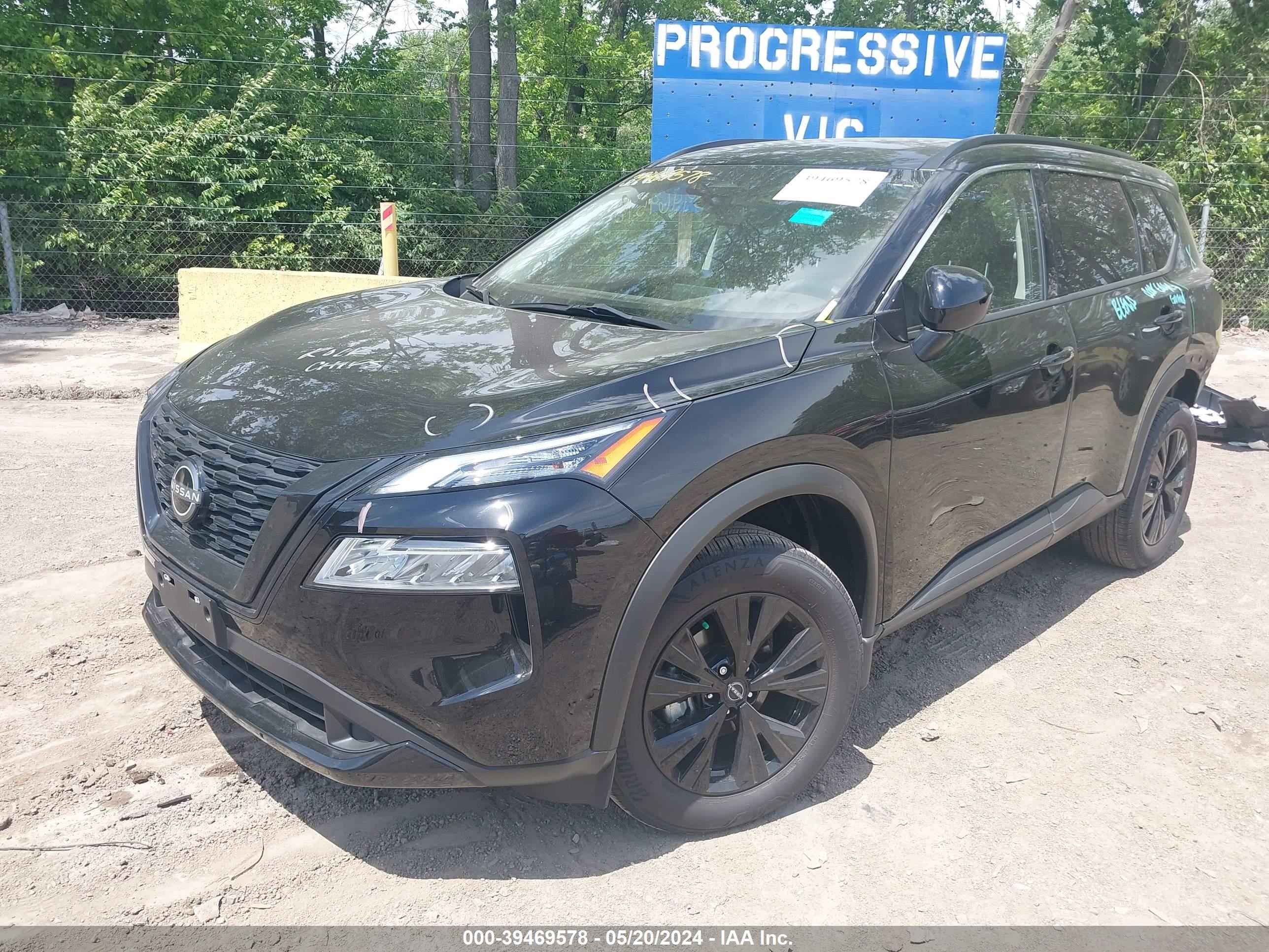 Photo 1 VIN: JN8BT3BB2PW202155 - NISSAN ROGUE 