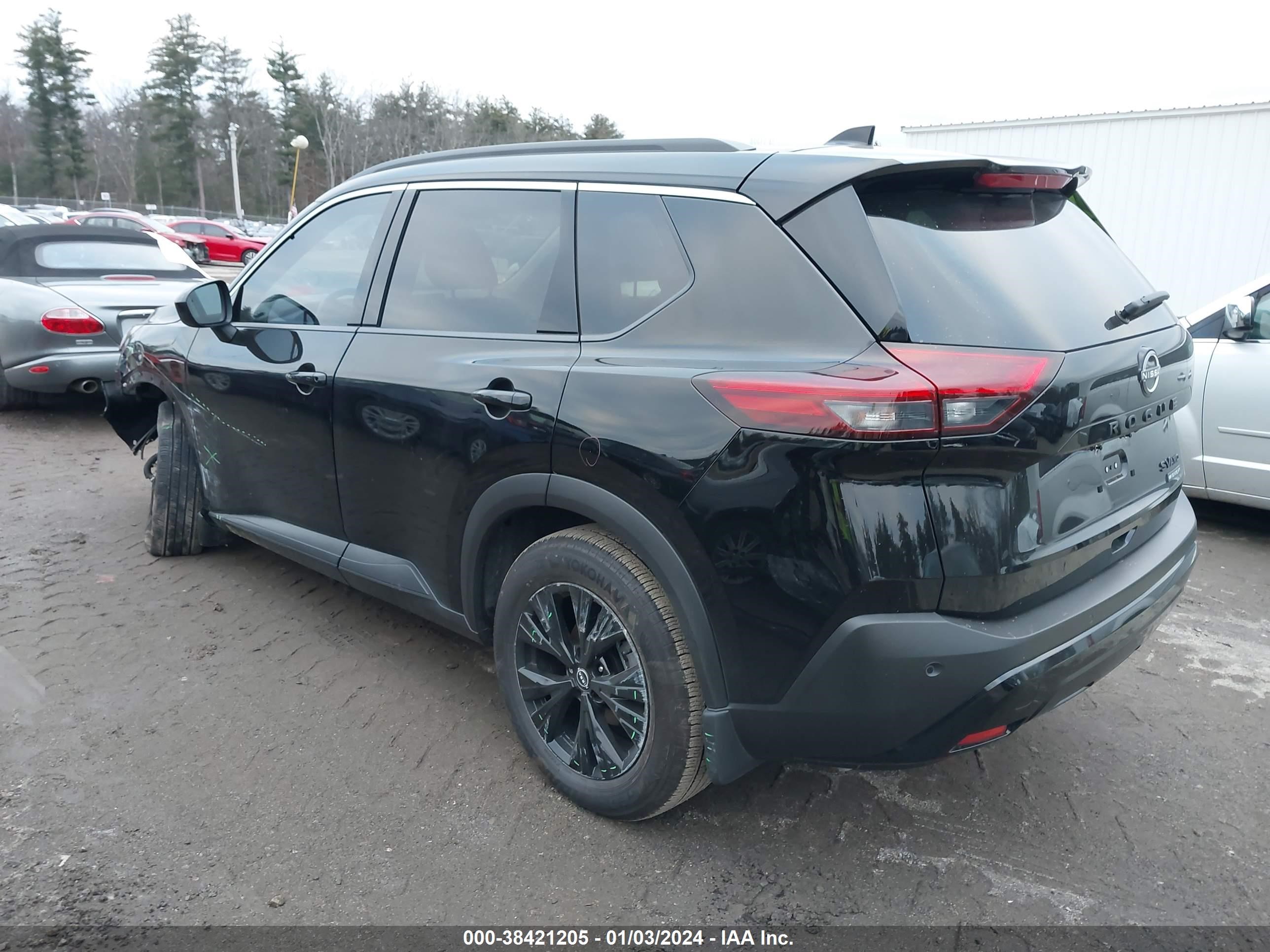 Photo 2 VIN: JN8BT3BB3PW203377 - NISSAN ROGUE 