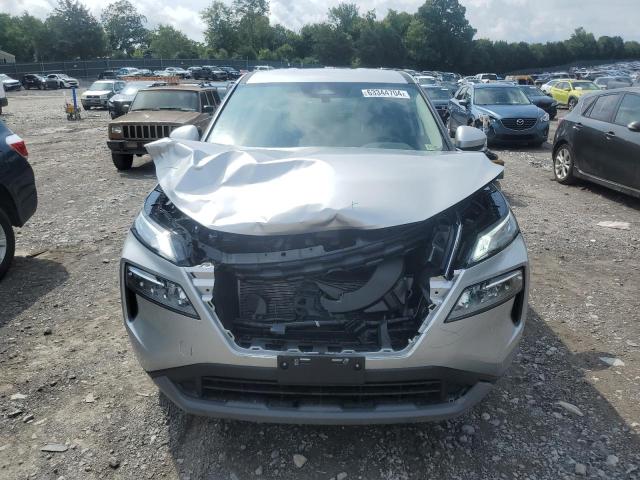 Photo 4 VIN: JN8BT3BB4PW494682 - NISSAN ROGUE SV 