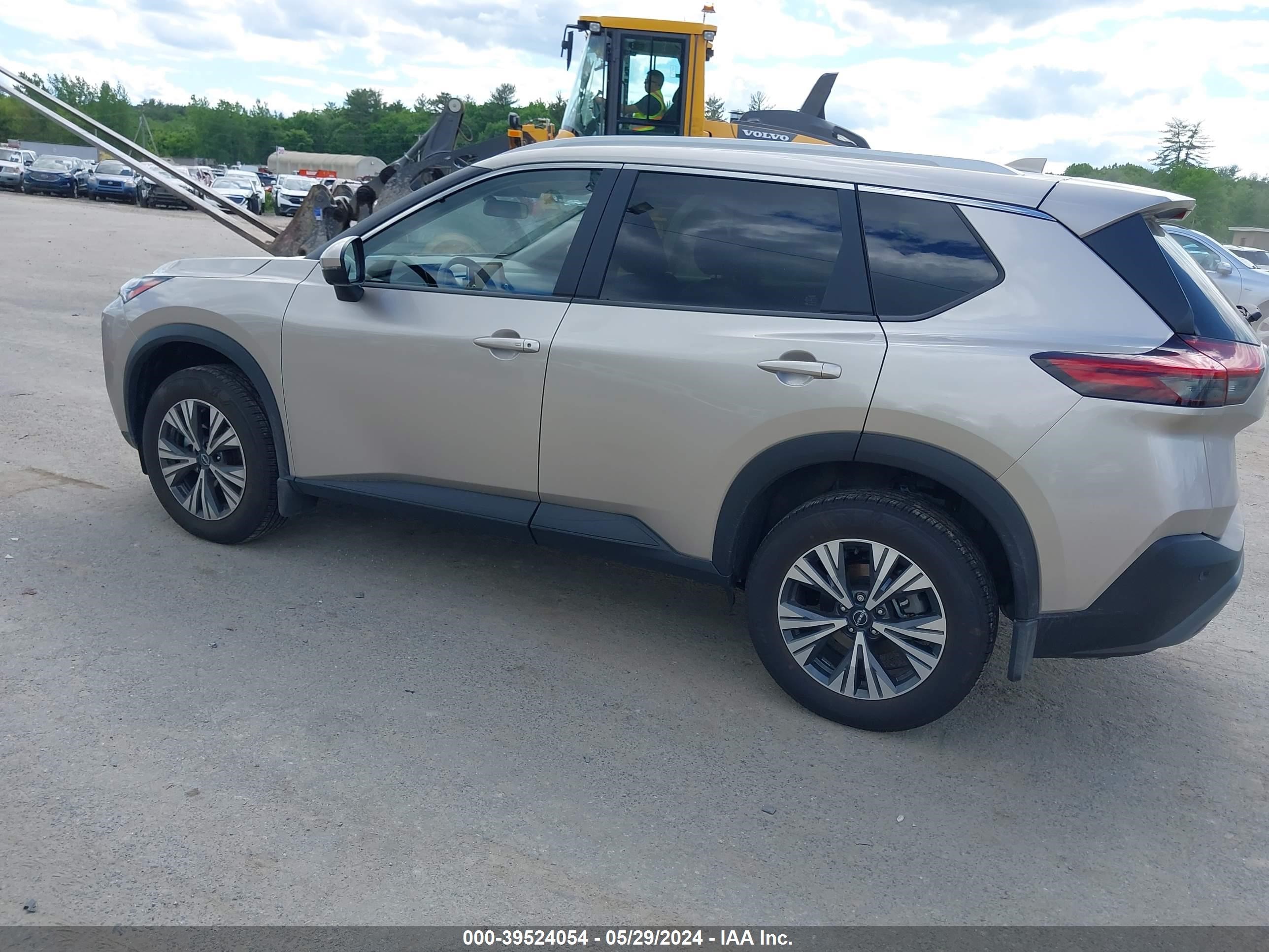 Photo 2 VIN: JN8BT3BB6PW223302 - NISSAN ROGUE 