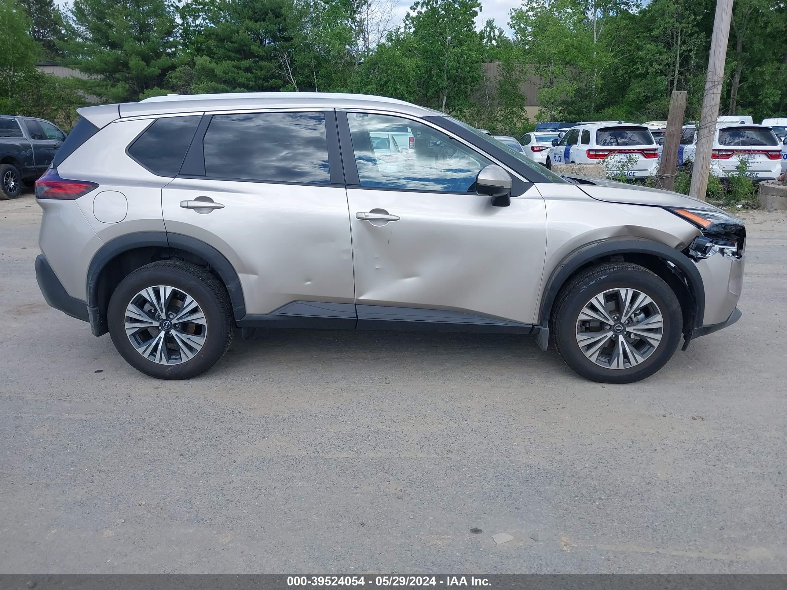 Photo 5 VIN: JN8BT3BB6PW223302 - NISSAN ROGUE 