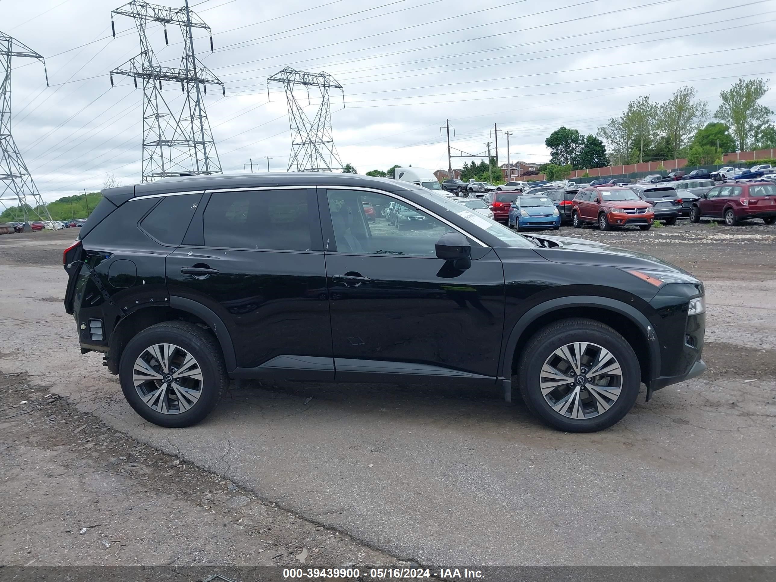 Photo 13 VIN: JN8BT3BB6PW476863 - NISSAN ROGUE 