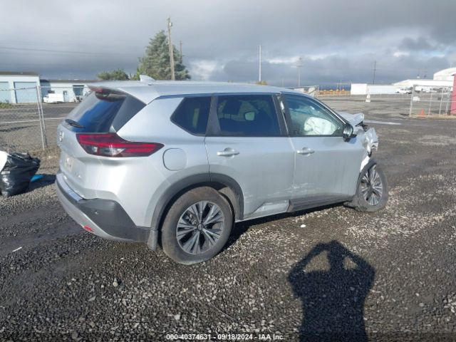 Photo 3 VIN: JN8BT3BB8PW350004 - NISSAN ROGUE 