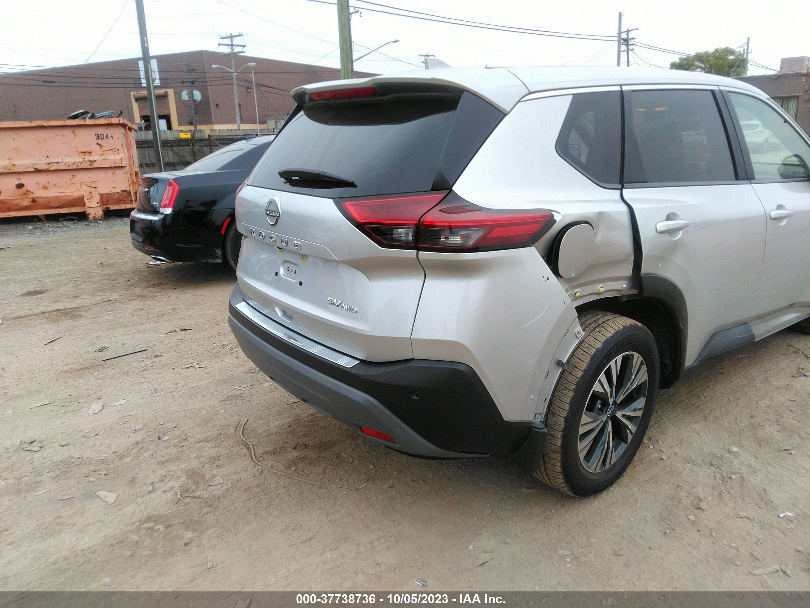 Photo 3 VIN: JN8BT3BB8PW466819 - NISSAN ROGUE 