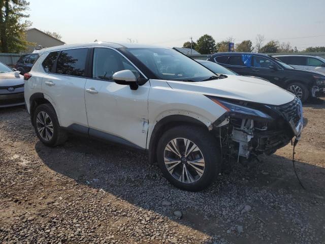 Photo 3 VIN: JN8BT3BB9PW466151 - NISSAN ROGUE SV 