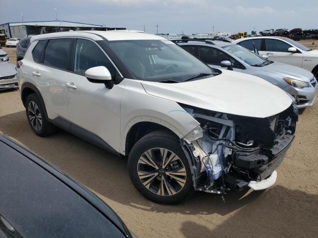 Photo 3 VIN: JN8BT3BB9PW472323 - NISSAN ROGUE SV 