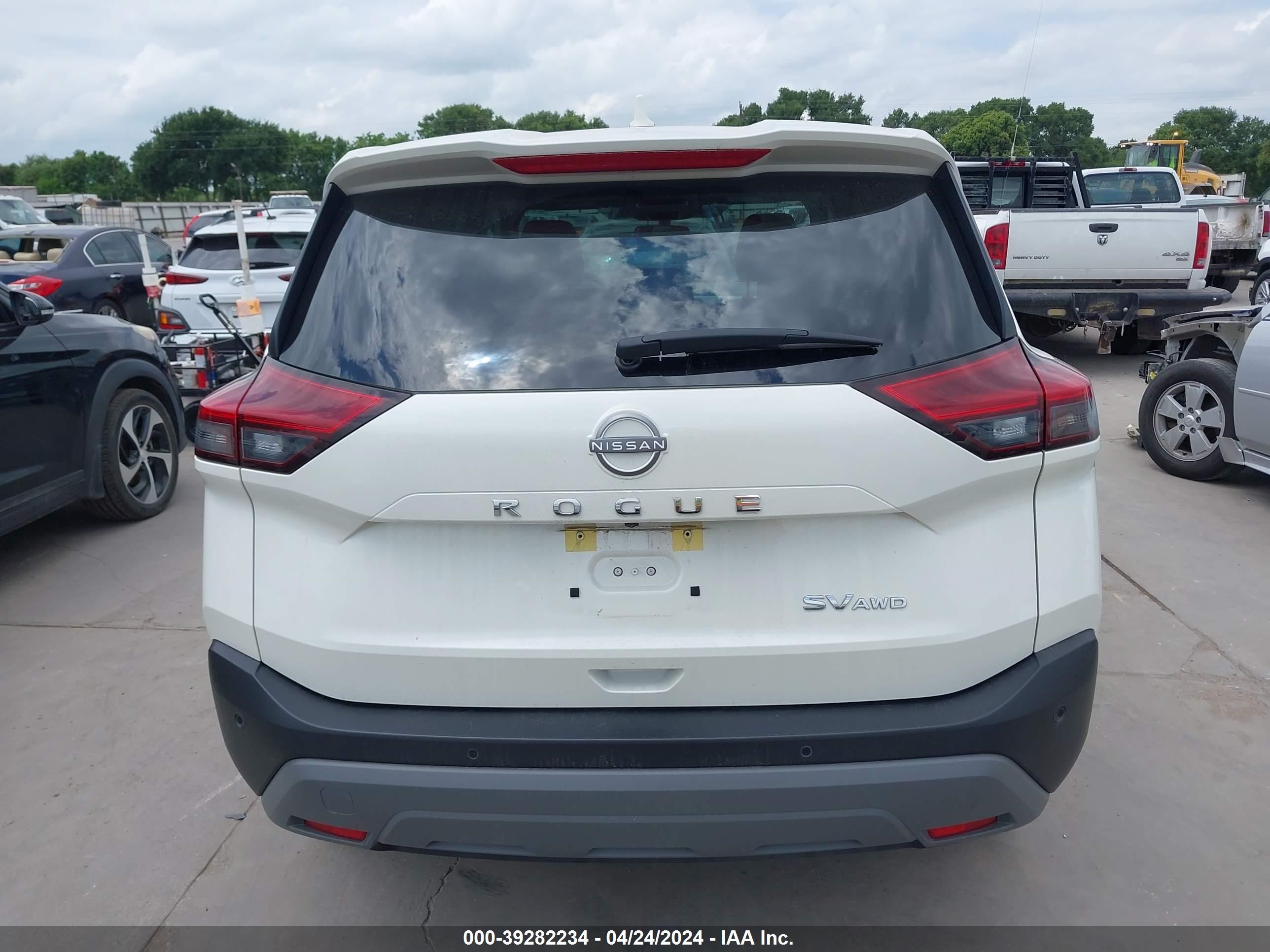 Photo 15 VIN: JN8BT3BB9PW481295 - NISSAN ROGUE 