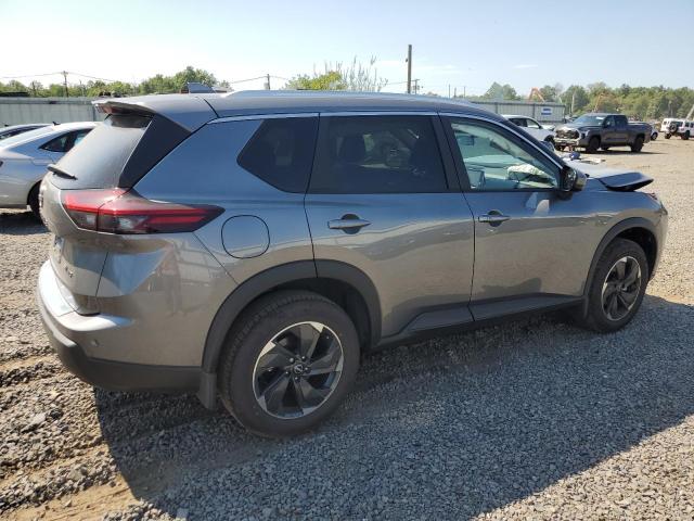 Photo 2 VIN: JN8BT3BB9RW441091 - NISSAN ROGUE SV 