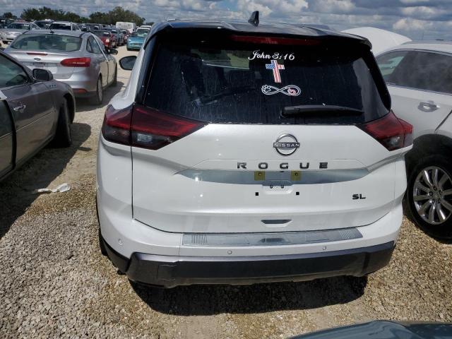 Photo 5 VIN: JN8BT3CA0RW003338 - NISSAN ROGUE SL 