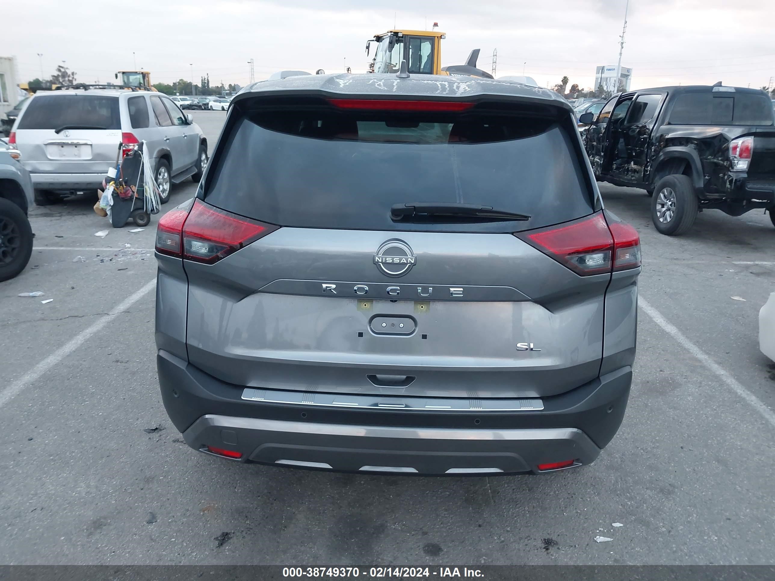 Photo 15 VIN: JN8BT3CA3PW411247 - NISSAN ROGUE 